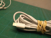 Apple compatible charge cable & wired headphones