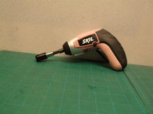 Skil 2354-08 Pink IXO 4V Max Lithium-Ion Palm-Sized Cordless Screwdriver missing