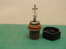 sylvania hb5 9007 headlight bulb and retainer for Ford taurus headlights