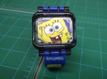 2004 SpongeBob SquarePants Movie Watch & Metal Tin Case Collectible needs batter