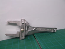 Husky Adjustable Plumbers Wrench 10” 255mm 1-3” Jaw Capacity