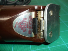 Oster Golden A5 2 Speed Hair Trimmer VINTAGE RETRO Red with brushes