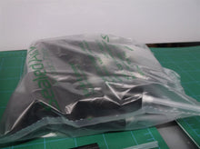 30 Lotion pumps Metropolitan 18/415, PP, black, dose 0.15ml, black security clip