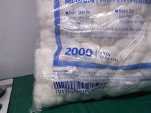 *2000-Pack* Medline Medium Non-Sterile Cotton Balls MDS21460