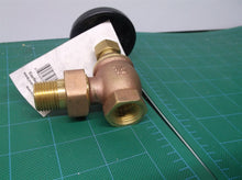 Everflow 48712 1/2" FIP X Male Union Steam Angle Radiator Valve