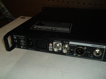 Shure UR4S+ G1 470-530Mhz Wireless Microphone Receiver