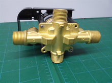 1016P 066315 UPC Tub & Shower Valve Pressure Balancing