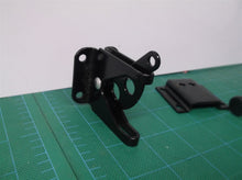National Mfg. N342626 MaxLatch Sag Compensating Latch missing screws