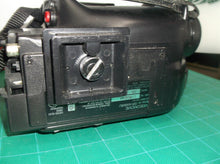 JVC Camcorder GR-AX808 powers on E04 error code