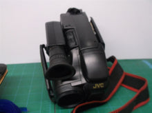 JVC Camcorder GR-AX808 powers on E04 error code