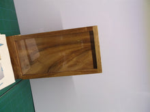gp364 money holder puzzle, chipped on the edge