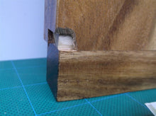 gp364 money holder puzzle, chipped on the edge