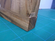 gp364 money holder puzzle, chipped on the edge