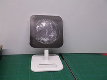 northrop grumman aeronautics systems wireless charger 5v-2A to 5v-1A