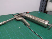 auto grease gun with grease inside