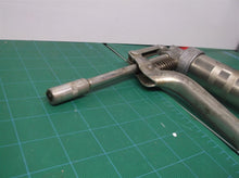 auto grease gun with grease inside