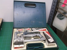 Vintage Swingline Powergun 1000 Heavy Duty Staple Gun Kit w/case & accessories