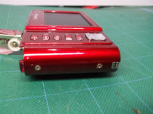 Polaroid A930 9.0MP Digital Camera, turns off taking pictures