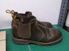 Vintage DR Airwair Martens penny aw004 Size US 9 M Heel and toe wear