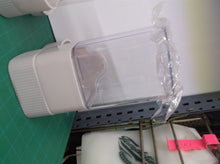 Gravity-Controlled Automatic Cat Feeder & Water Dispenser: Hygienic, Convenient