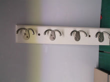 Octopus 4 Hooks Rail Silver/White