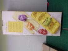 Koji Cat + Dog Pop Molds