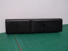 Hitachi 2 AAA battery infrared remote control