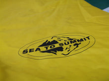 sea to summit 8L yellow clip on bag