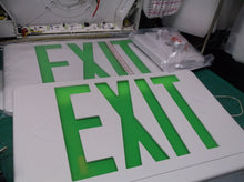 ledcxteu2gw Combo green Exit Sign with Emergency Lights White Housing All LED