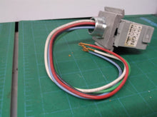 T120ABC75-12 Wiremold Legrand TAP UNIV FIXTURE NO HANGER 1/2IN HUB 5WIRE-12IN