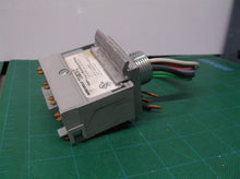 T120ABC75-12 Wiremold Legrand TAP UNIV FIXTURE NO HANGER 1/2IN HUB 5WIRE-12IN