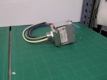 T30-277 Wiremold Legrand TAP UNIV FIXTURE NO HANGER 1/2IN HUB 5WIRE-9IN