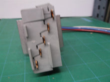 T30-277 Wiremold Legrand TAP UNIV FIXTURE NO HANGER 1/2IN HUB 5WIRE-9IN
