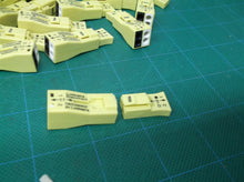 (25) Wago Luminaire Quick Disconnect, 2-Port Lumi Nut Push-Wire Connectors