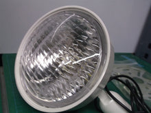one light & monting plate for a Thomas & Betts EF18D-ZP 6 Volt 5.4w Double pair