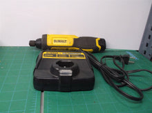 DEWALT DCF682 8V-MAX lithium ion Cordless Gyroscopic Screwdriver Battery & Charg