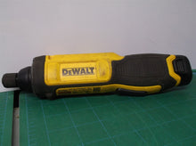 DEWALT DCF682 8V-MAX lithium ion Cordless Gyroscopic Screwdriver Battery & Charg