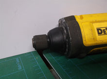 DEWALT DCF682 8V-MAX lithium ion Cordless Gyroscopic Screwdriver Battery & Charg