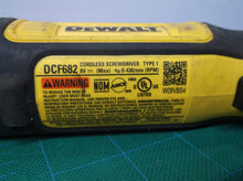 DEWALT DCF682 8V-MAX lithium ion Cordless Gyroscopic Screwdriver Battery & Charg