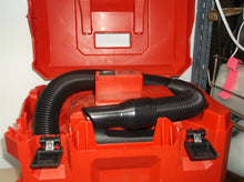 Milwaukee 0960-20 M12 Fuel 1.6gal Wet/Dry Vacuum Missing top of switch button