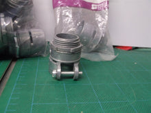 lot of 25 Sigma Electric Proconnex 3/4-in Bx - Mc - Flex Connector