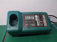MAKITA DC1804 7.2v - 18v CHARGER