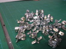 (24) 1/4 Turn Retainer Clips w Slot for Ballast Cover and Reflectors
