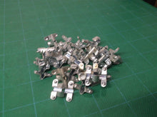 (24) 1/4 Turn Retainer Clips w hole for Ballast Cover and Reflectors