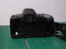 Minolta Maxxum 400si 35mm SLR Film Camera - BODY ONLY - UNTESTED
