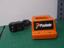 PASLODE # 900200 NICD BATTERY CHARGER