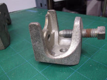 10 BRIDGEPORT 953 MALLEABLE IRON SUPPORT BEAM CLAMPS