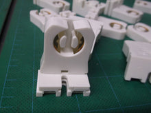 (10) LH0035 1-1226SW-2 HH Fluorescent Socket Non-shunted G13 medium bipin 660w-6
