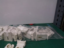 30 Misc Lot of Fluorescent Socket Non-shunted G13 medium bipin 660w-600v slide o