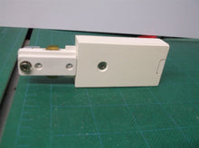 Halo L901P Live End Single Circuit Track Connector, White